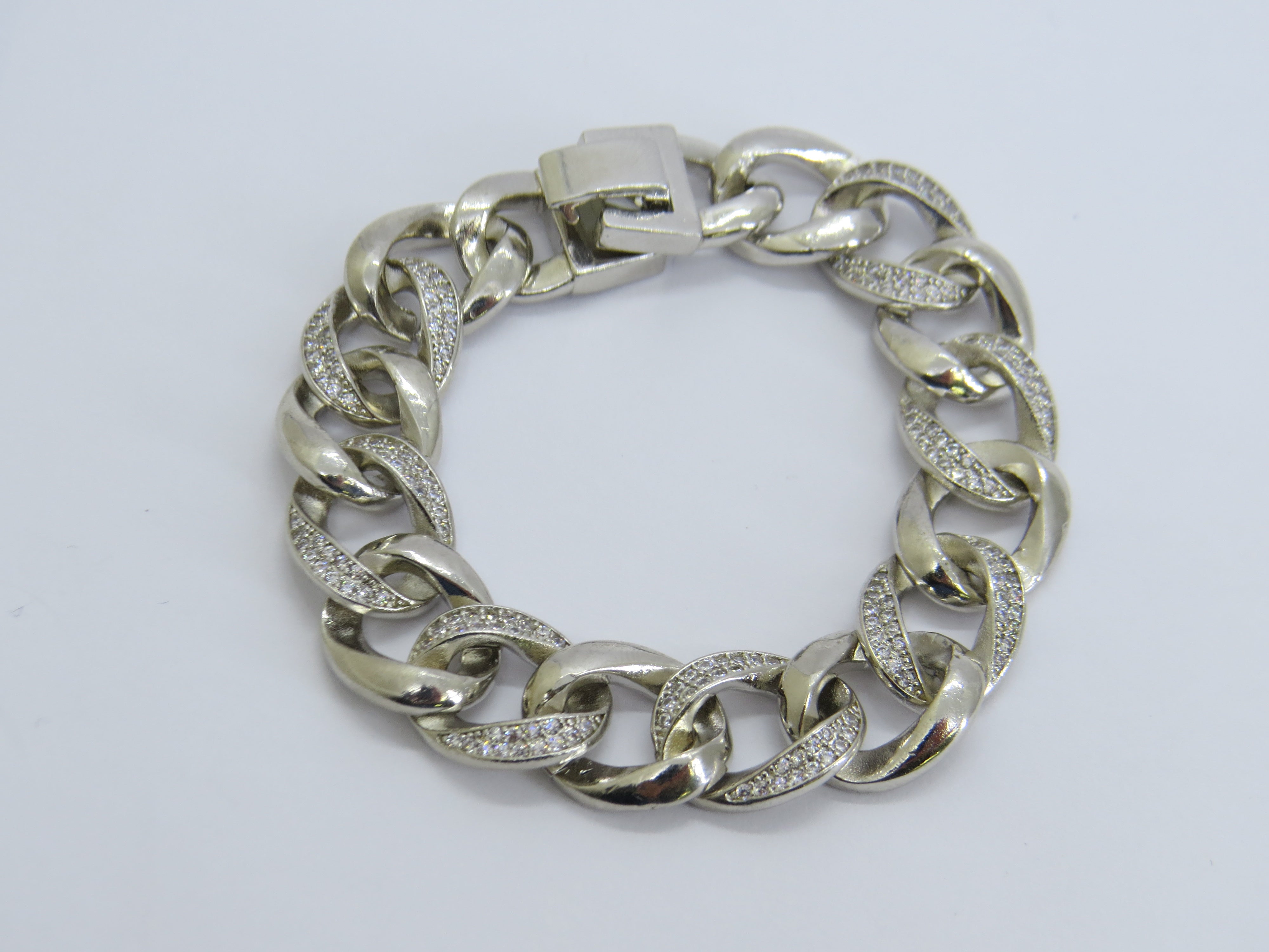 Pulseira Folh. Ródiol Tam. 18 Elos Grandes Liso e Cravejado