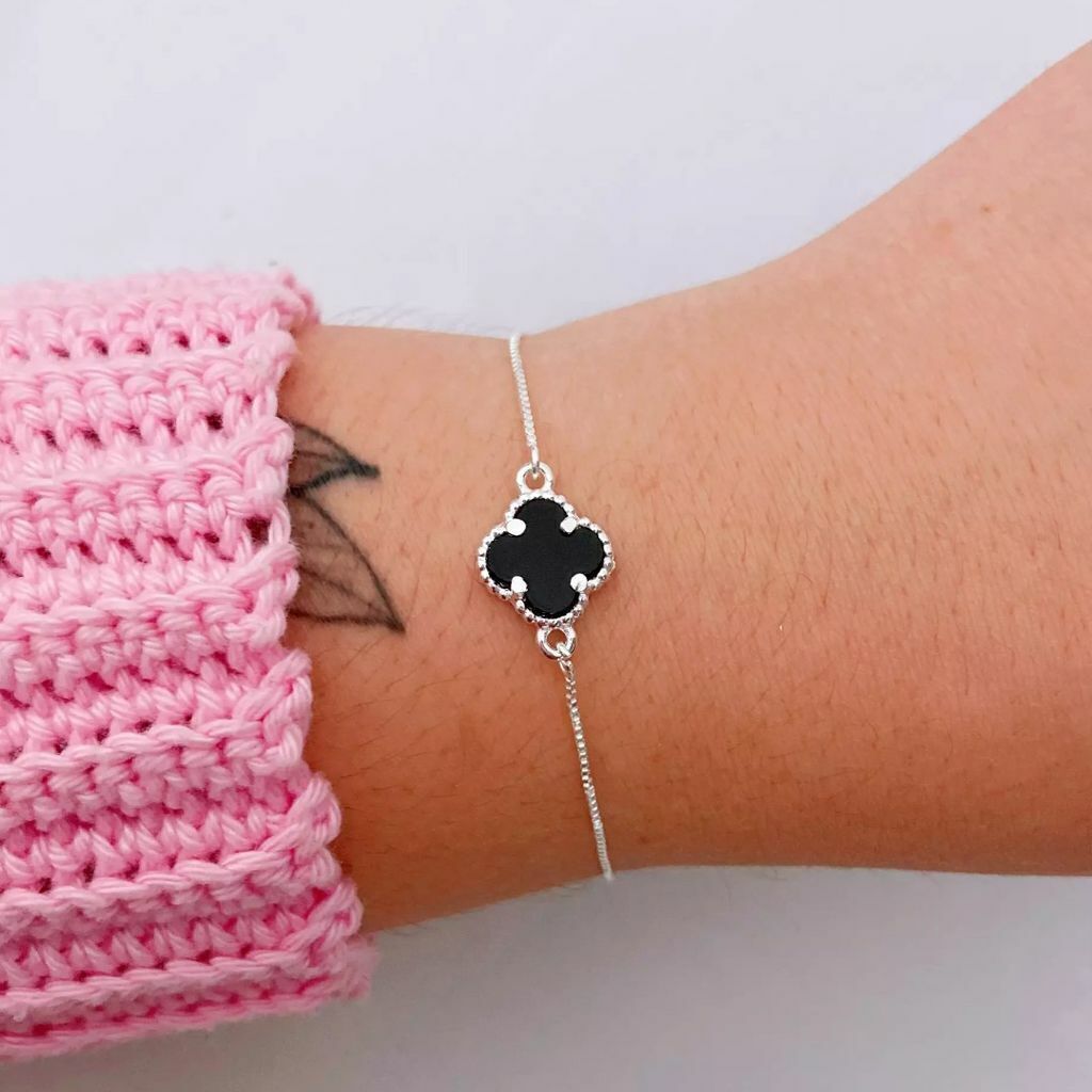 Pulseira Semi Jóia Trevo Preto Inspiração VG