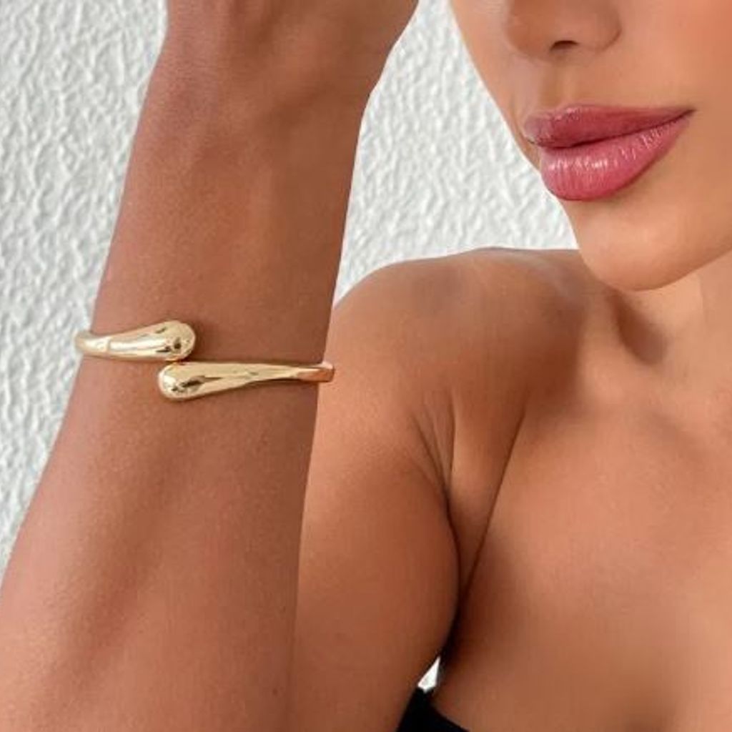 Bracelete Folheado a Ouro 18k e Prata Design Gota Lisa