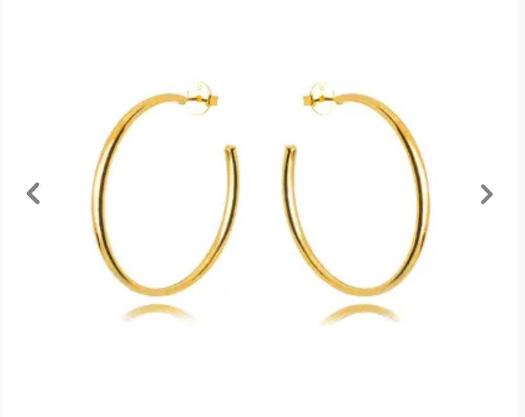 BRINCO ARGOLA LISA BANHADO A OURO