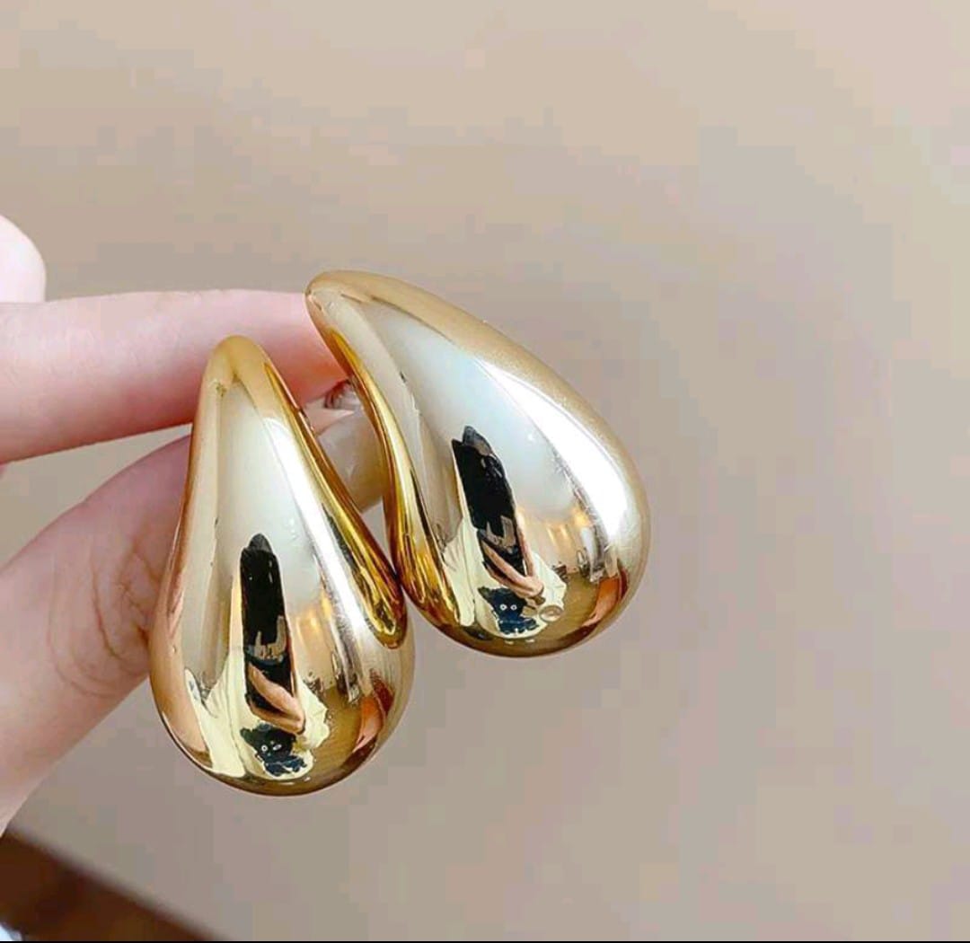 Brinco Gota GG Lisa 42mm Banhado a Ouro