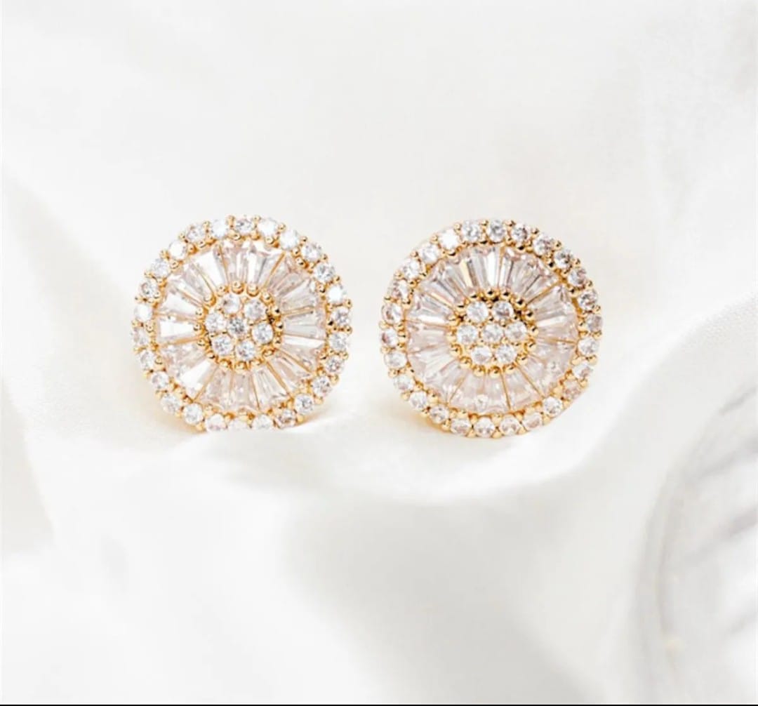 Brinco Pizza Zircônia Cravejado Banhado a Ouro 18k