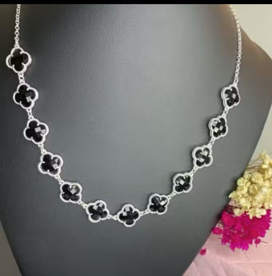 Colar com Brinco Prata 925 12 Trevos Inspiração VG