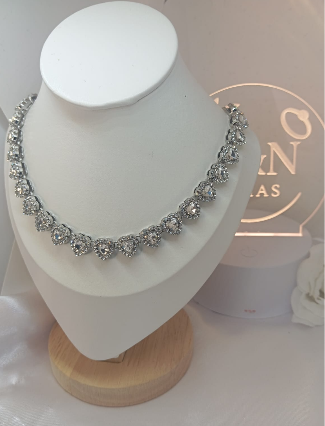 Colar Choker de Corações Folh. A Prata