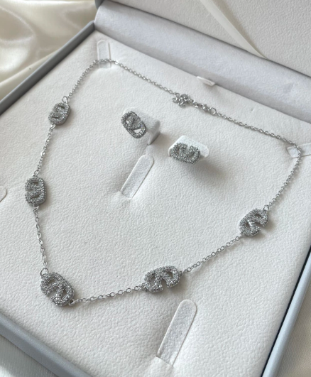 Conjunto prime inspiração V de zircônias banhado a prata