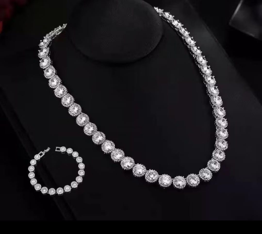 Conjunto Inspiração Swaroviski Colar e Pulseira pedras 8mm