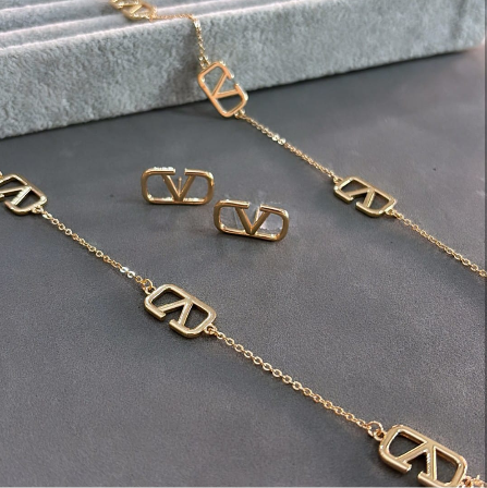 Conjunto Liso V Folh. A Ouro Tam. 95cm