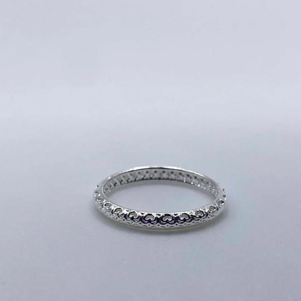 Anel Aparador de Prata 925 Detalahado