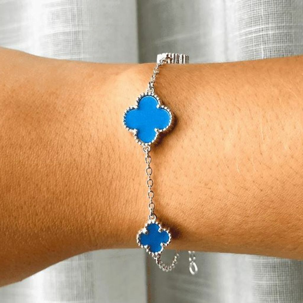Pulseira Pingentes Trevo Azul Inspiração VG Prata 925