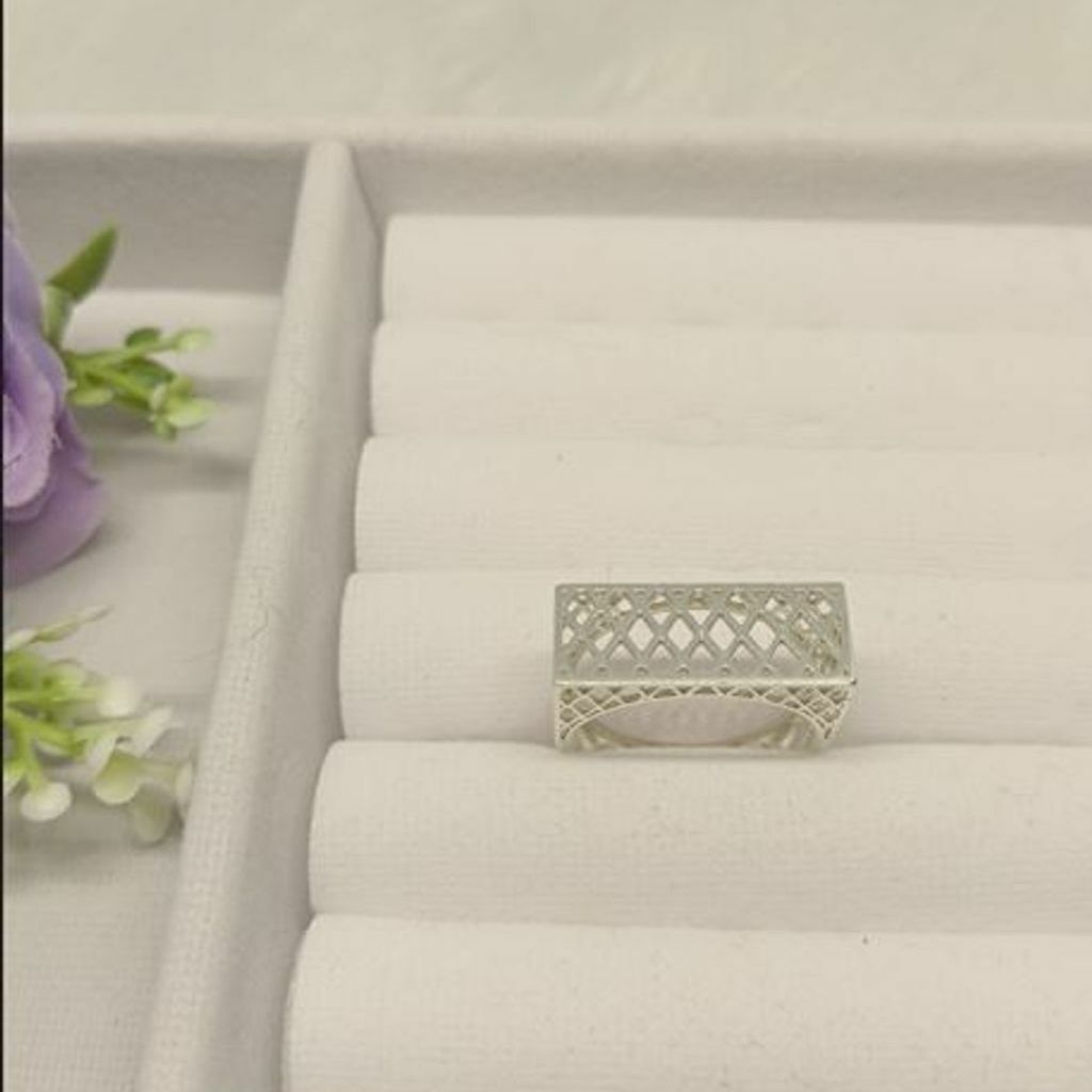 Anel Escultural Quadrado Tam. 20