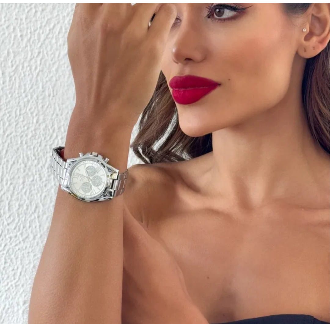 Relógio Thalia Design Prata e Branco Ouro