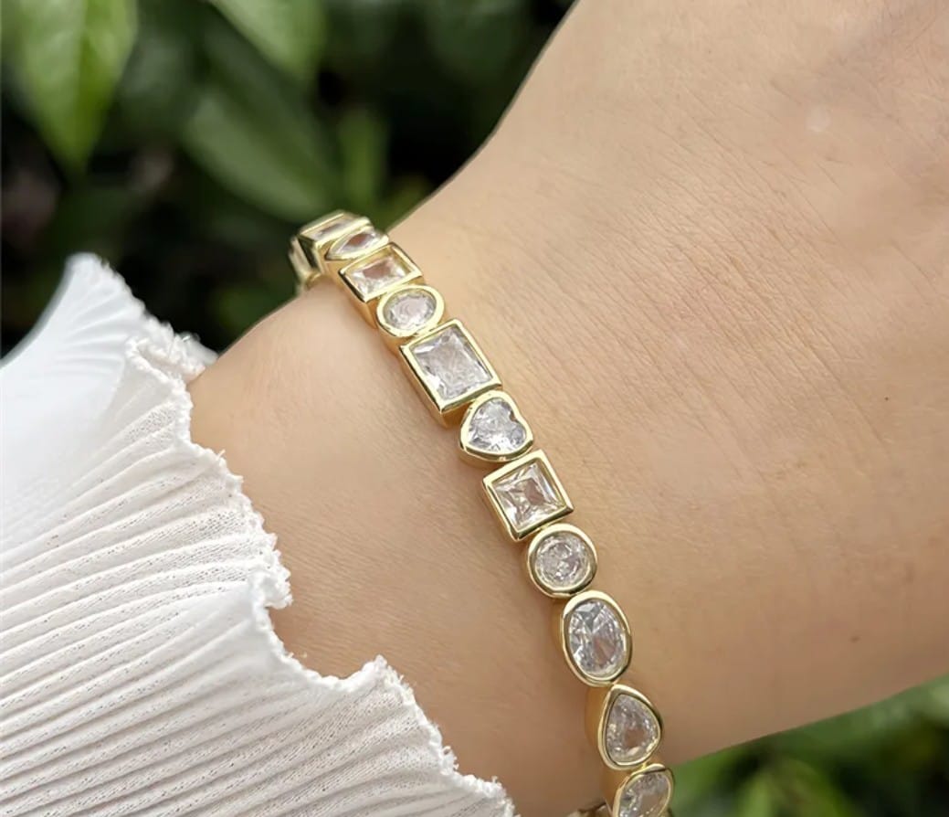 Bracelete Folh. Ouro Zircônias Quadrada, Oval e Redonda