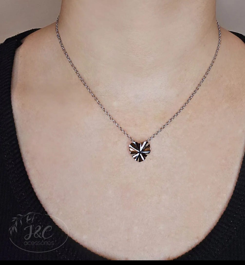 Conjunto Brinco e Colar Martelado Coração Aço Inoxidável