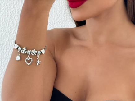 Pulseira Life Folheada a Prata Com Berloques Verão, Concha e estrelas do Mar