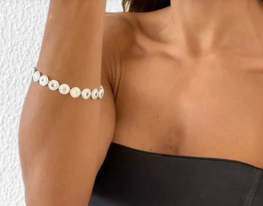 Pulseira Semi Joia Folheado a Prata 925 Círculos de Cristais