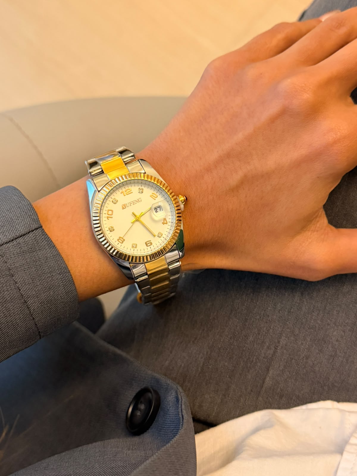Relógio Feminino em Aço com Zircônias Dois Banhos Ouro e Prata