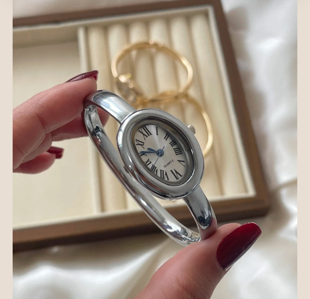 Relógio bracelete de Quartzo Feminino Pequeno Roma Dial Retro Clássico
