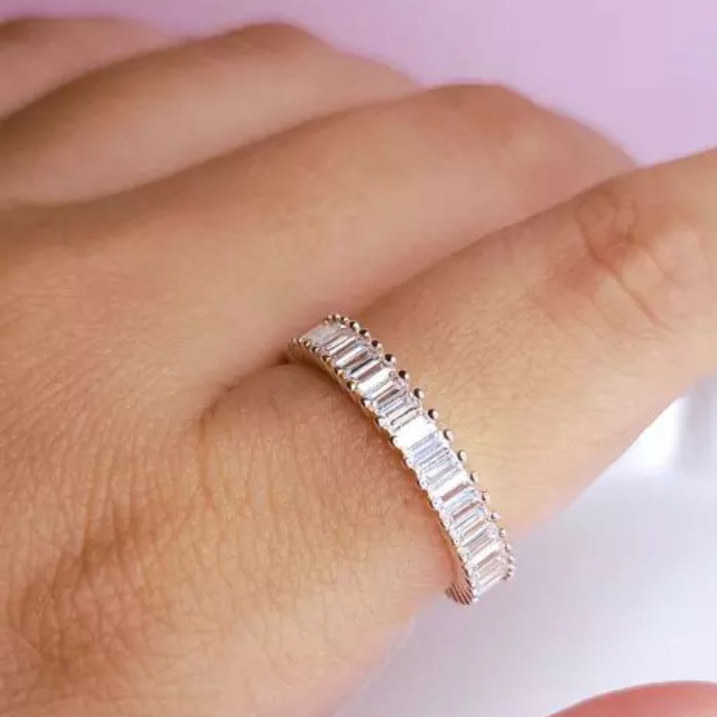 anel aparador estilo mini navete cravejada