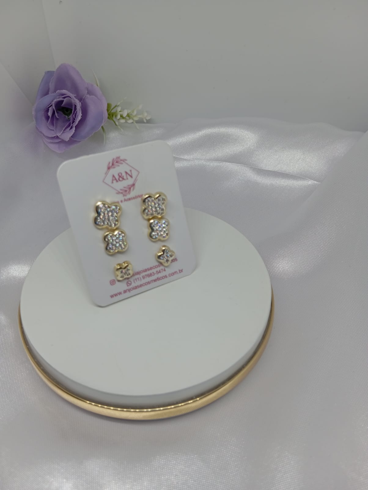 Brinco Trio de Pino Folh. A Ouro Inspiração Van Cleef