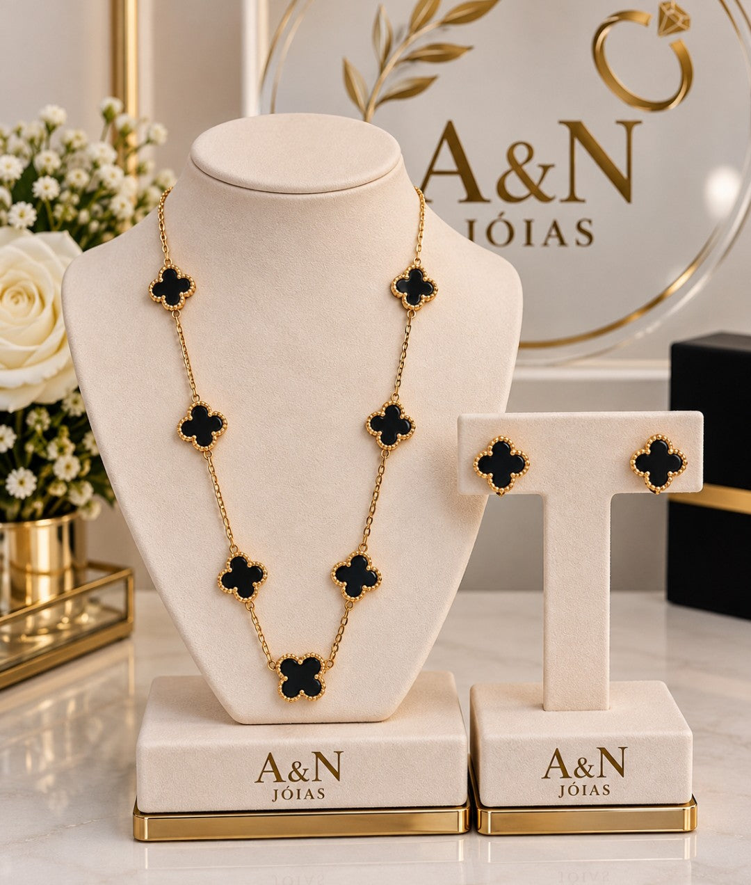 Conjunto Colar e Brinco Folheado a Ouro 18k e Prata Inspiração Vg. Resinada