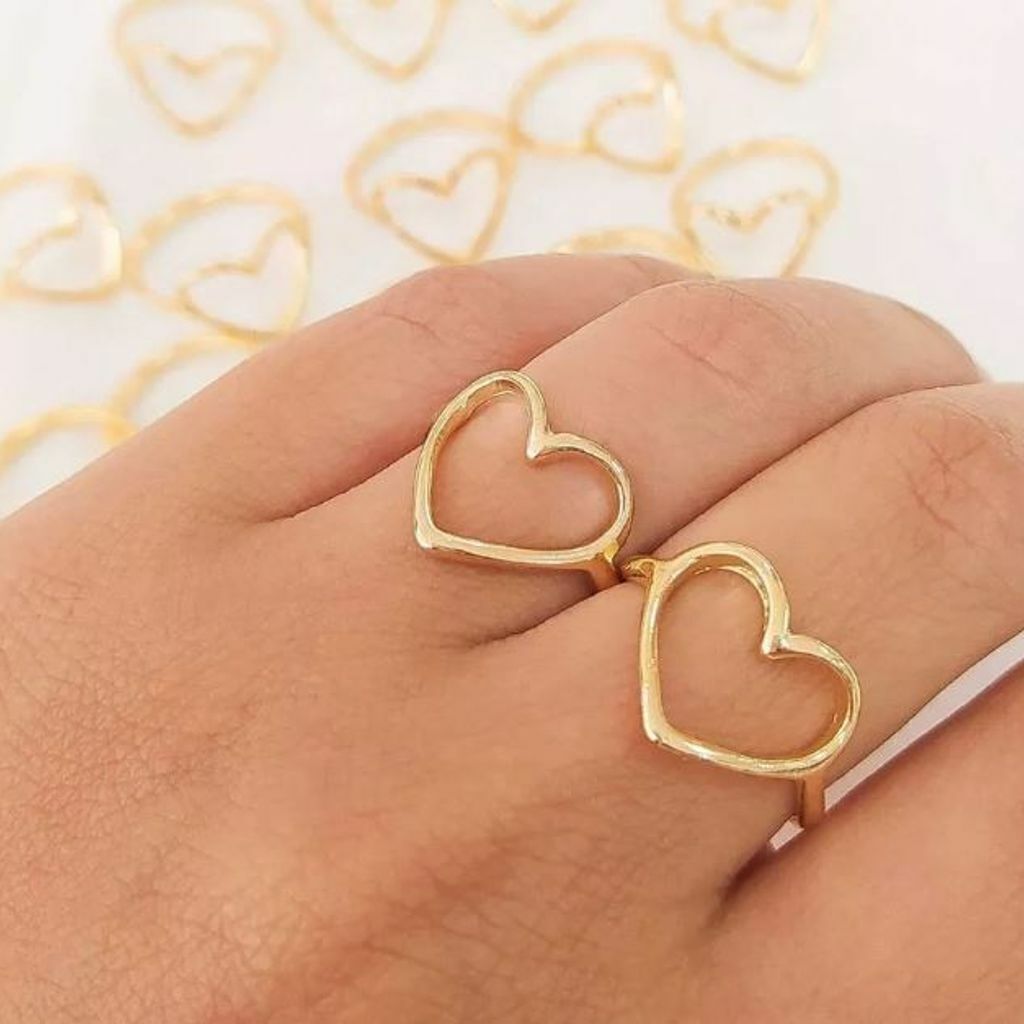 Anel de Coração Vazado Banhado a Ouro 18k
