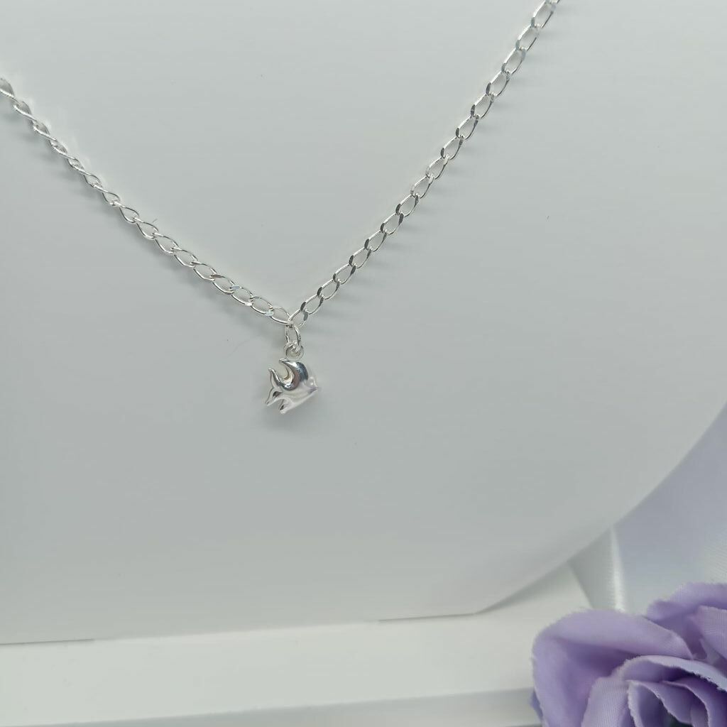 Tornozeleira com 1 Pingente Peixe Pendurado 1,9g