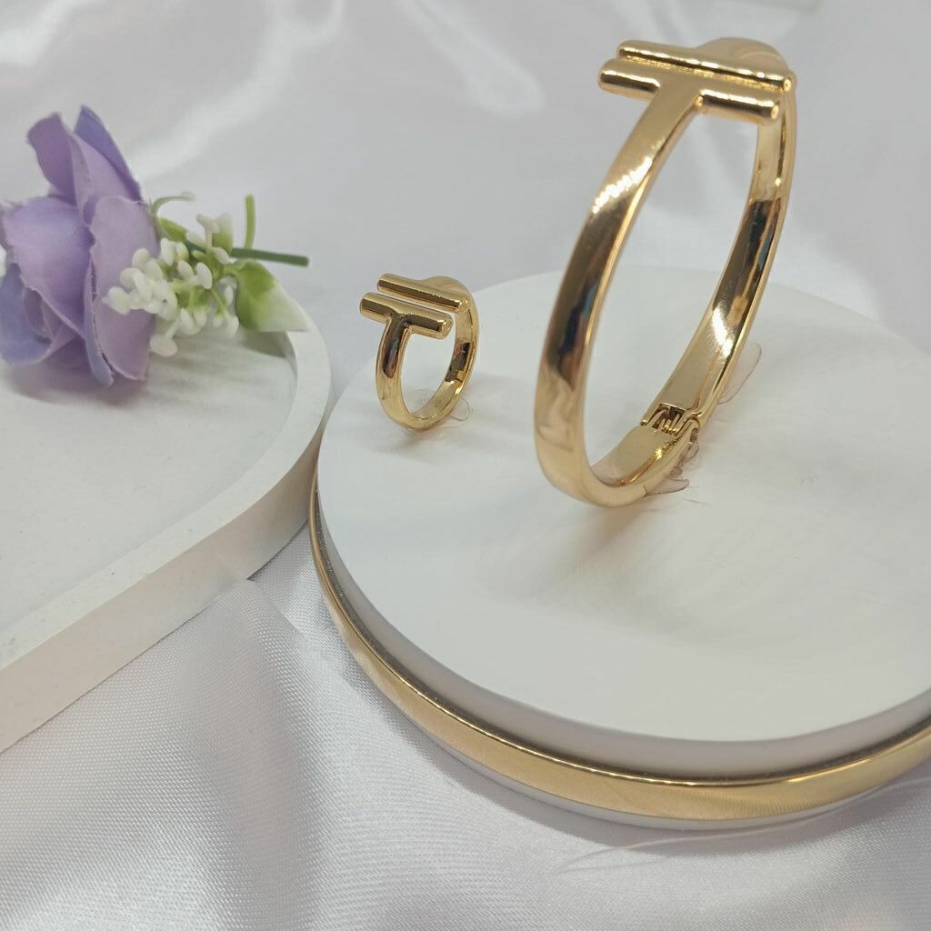 Anel Inspiração Tiffany Semi Jóia Ouro 18k