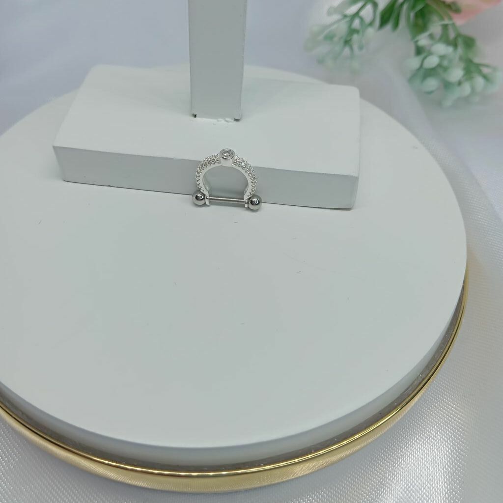 Piercing Orelha Helix