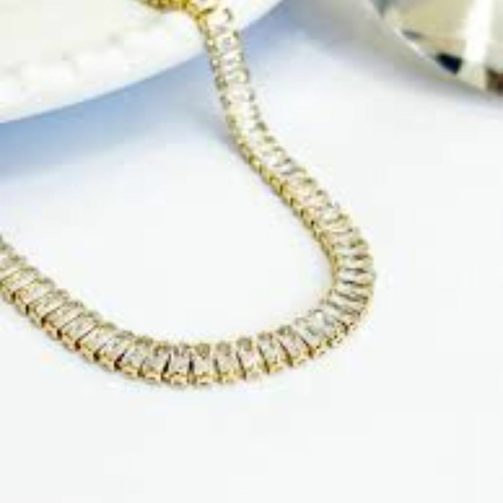 Gargantilha Chocker Riveira 2.5x5mm Folh. Ouro