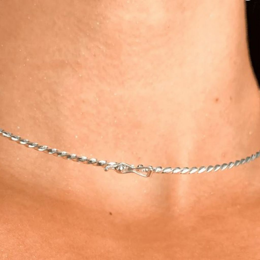 Choker Aro Gota Fio Torcido 7,1gr