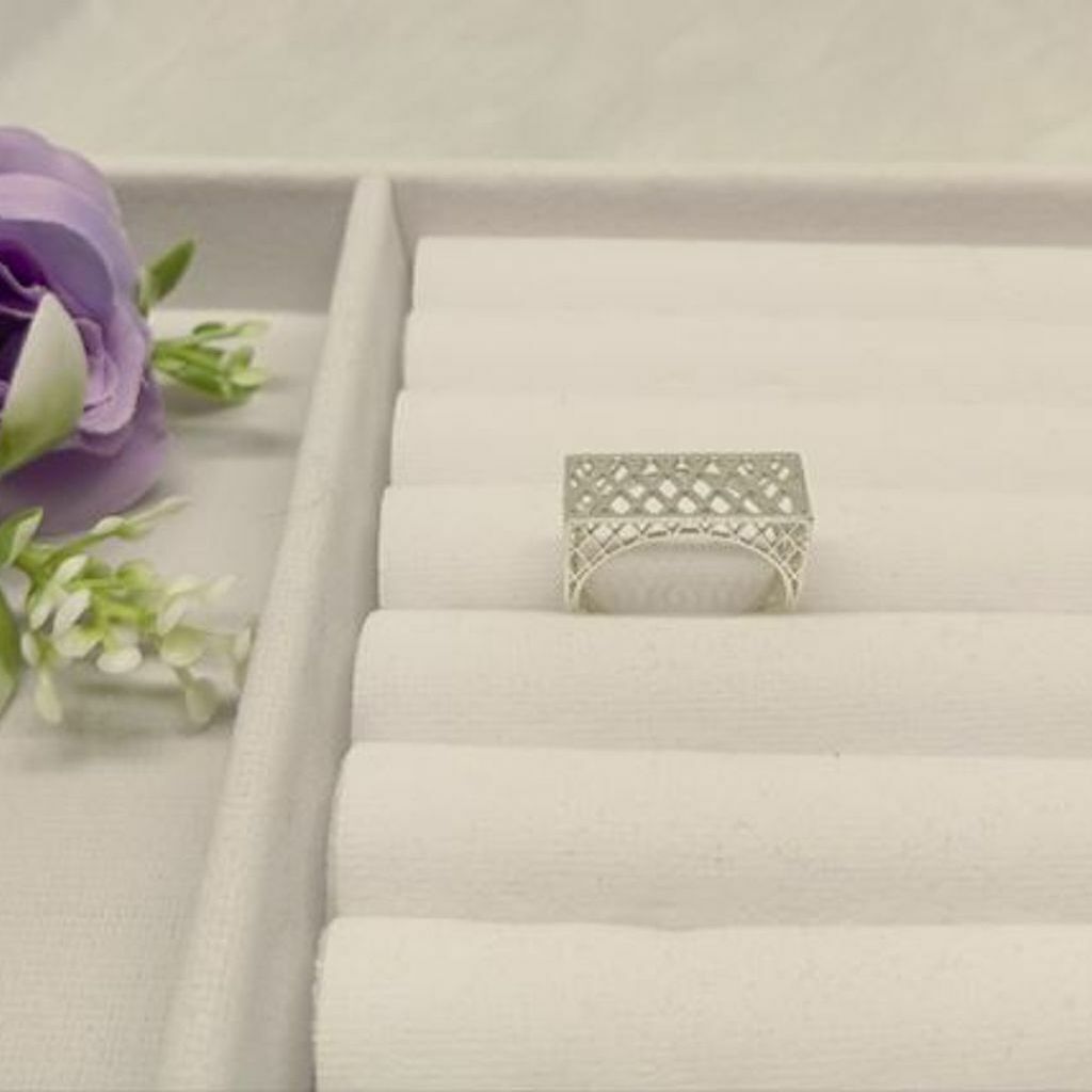 Anel Escultural Quadrado Tam. 20