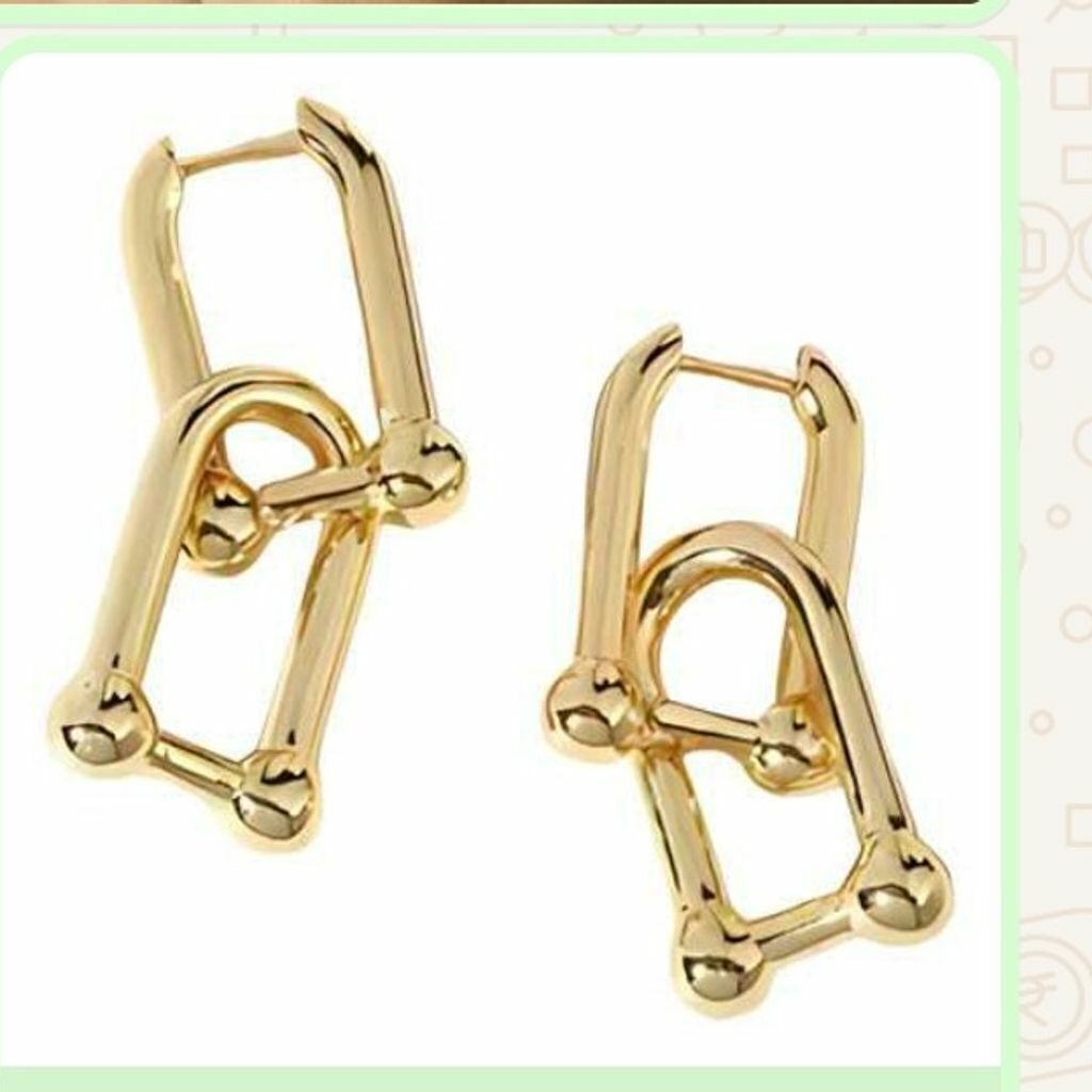 Brinco Argola Elos Corrente Liso Inspiração Tiffany Banhada a Ouro