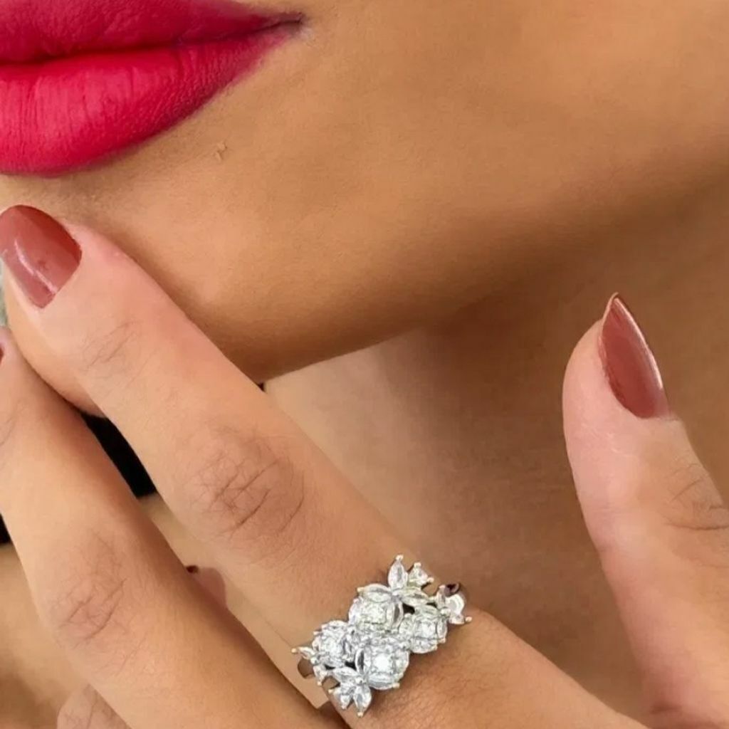 Anel Flor com Zircônia