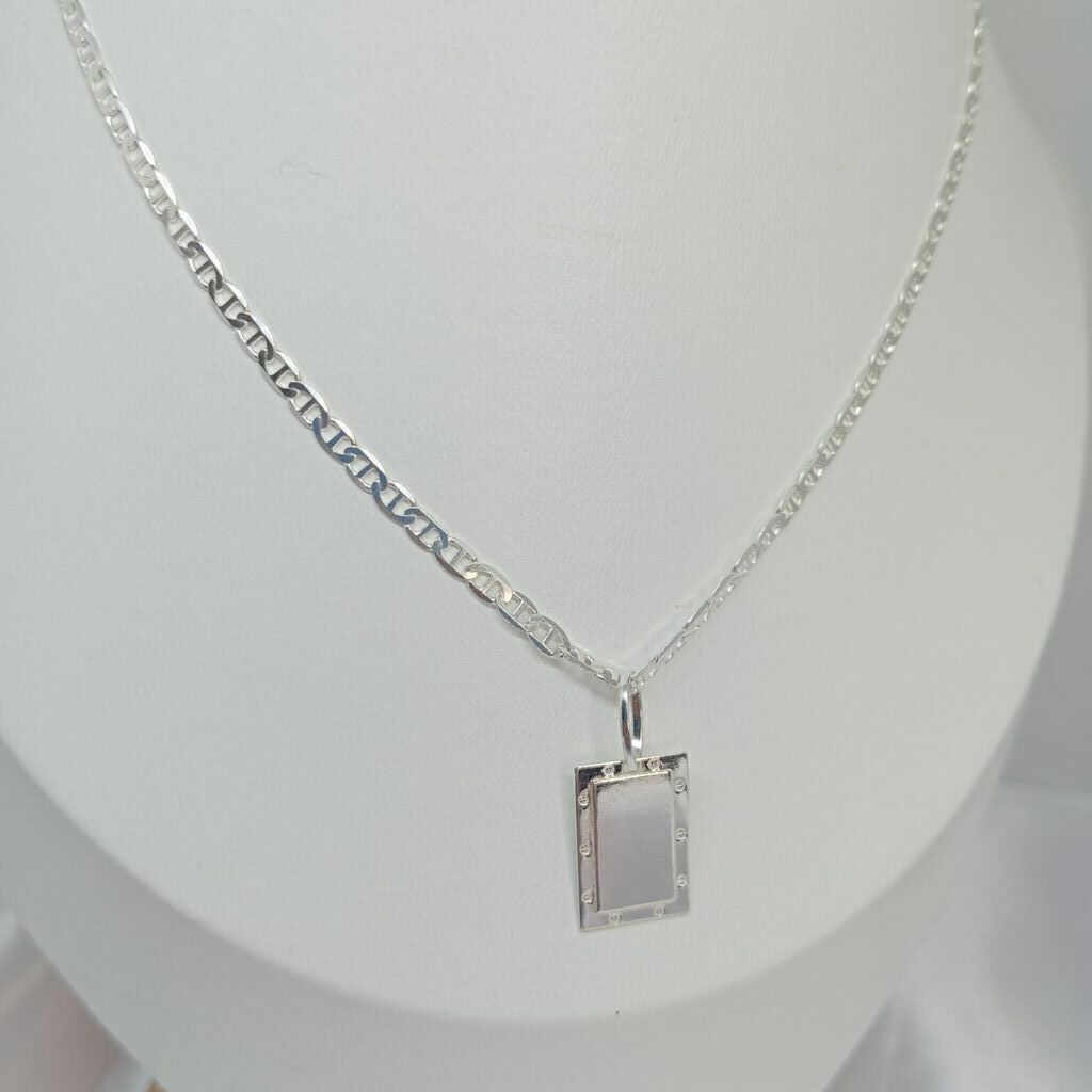 Pingente prata 925 Plaquinha Lisa com detalhes na Borda