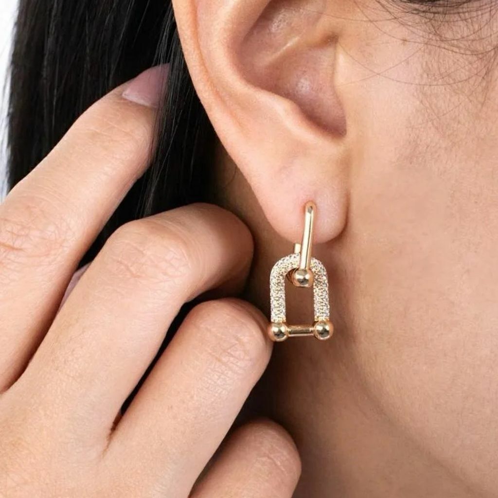 Brinco Argola Elos Corrente Cravejada Inspiração Tiffany Banhada a Ouro